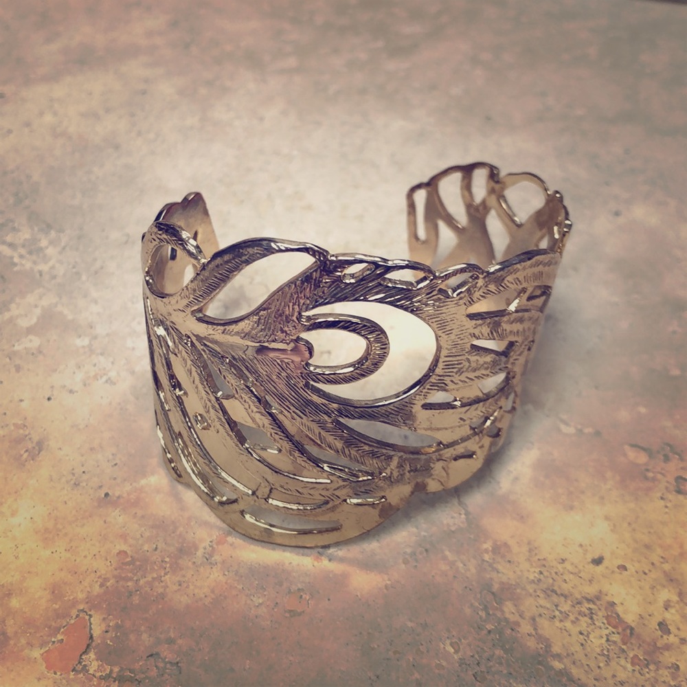 Kendra Scott Feather Bracelet